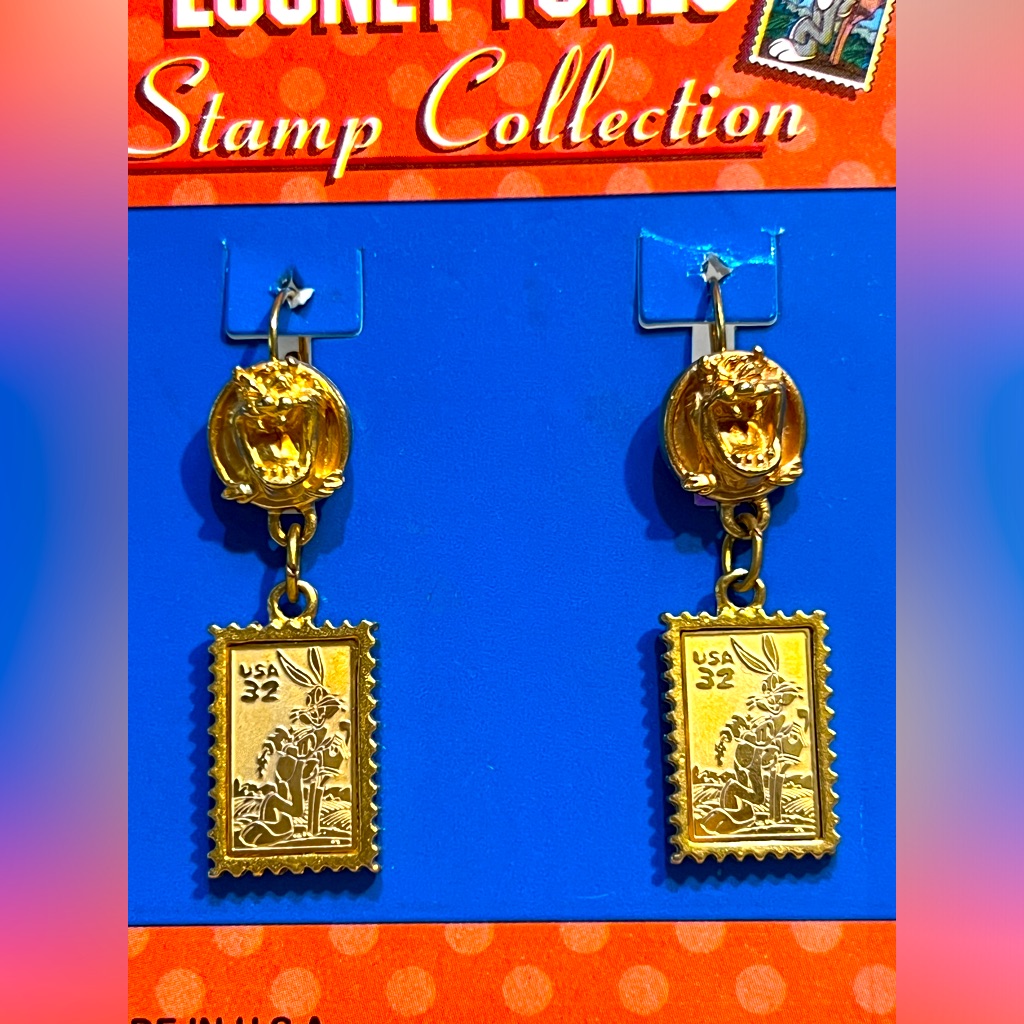 Vintage Looney Tunes Stamp Collection Tasmanian Devil Gold Tone Drop Earrings